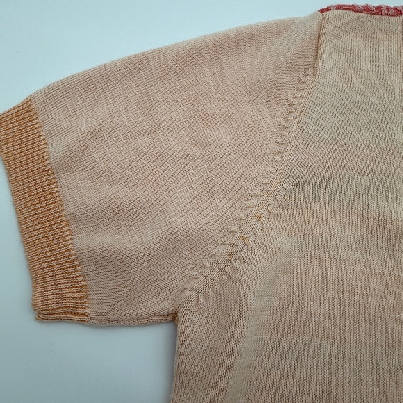 Camela Wool Blend Raised Geometric Knit Top Size 40 (M) – Pink, Peach & Burgundy - Picture 10 of 11